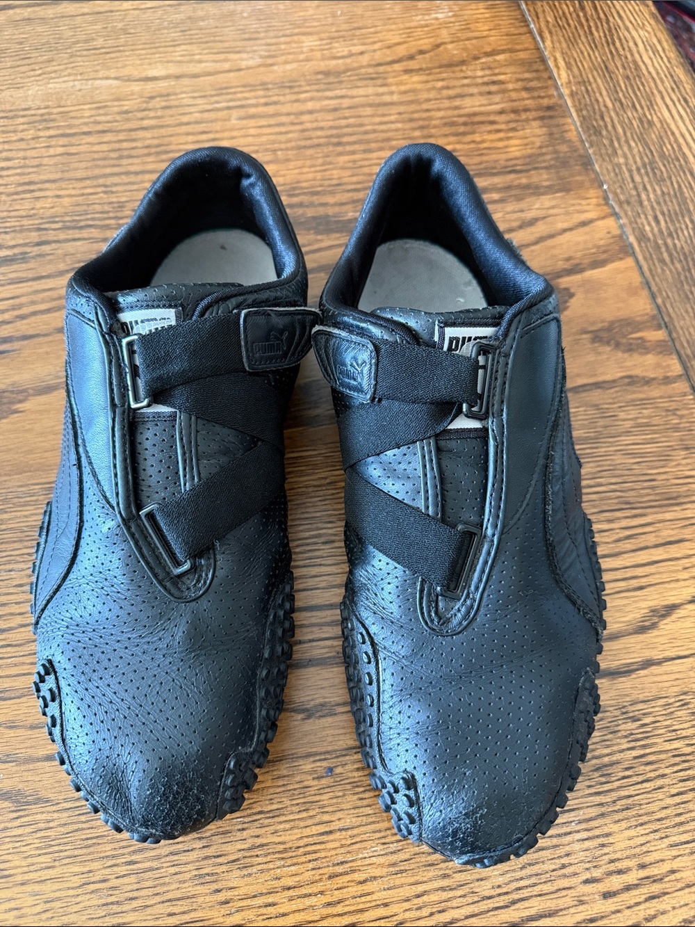 Men’s Puma Mostro Perf Black Leather Strap Sneakers slip on 11 Retro Minimalist